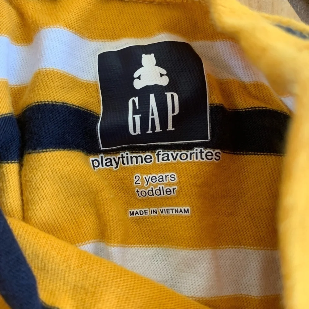 Gap Yellow Striped Pocket Tee sz 2